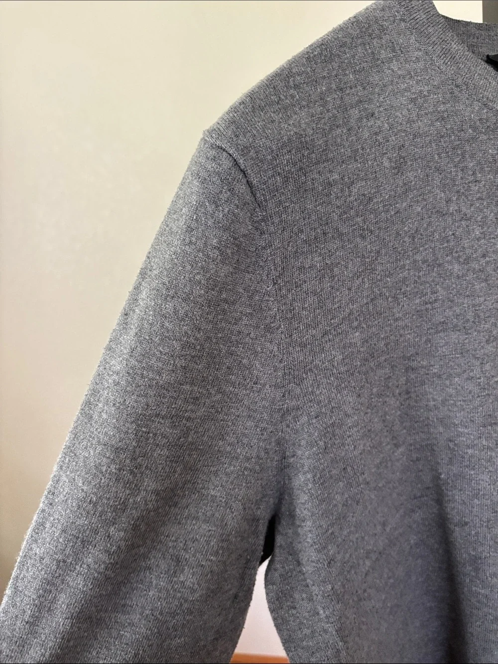 The North Face Men's Crewneck Sweater - Gray